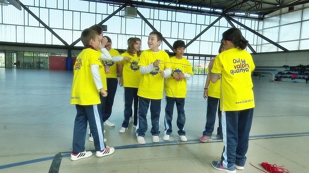 Alumnes del col·legi de la Consolació participen al programa Barçakids a Tortosa