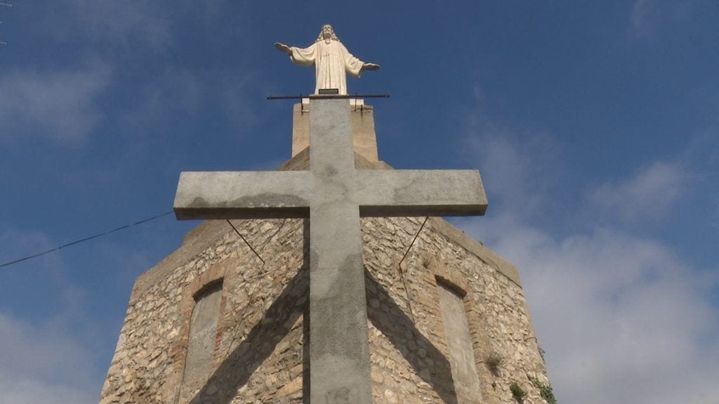 Monument ubicat al Mirador de Guardiola