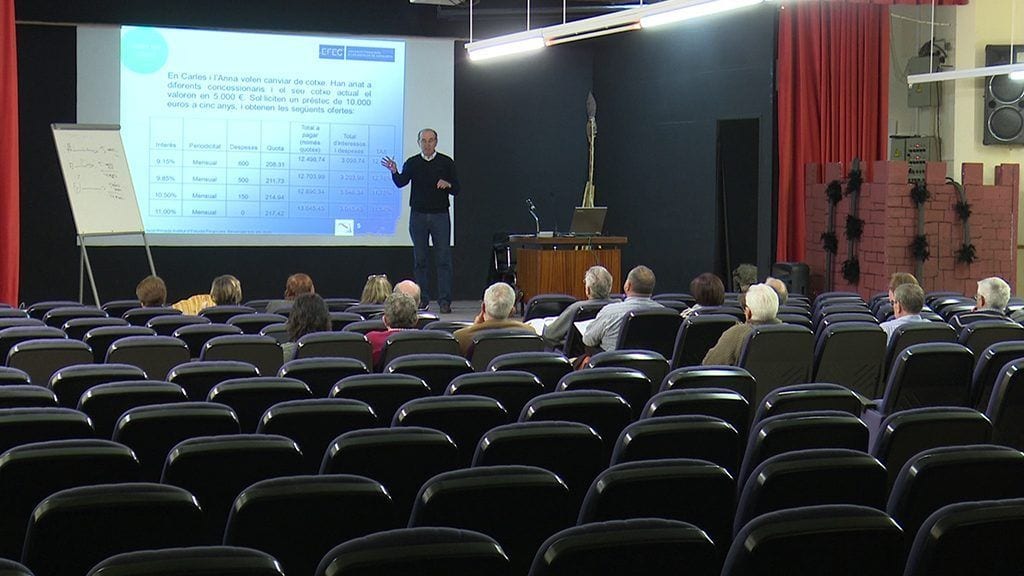 CLASSE D'EFEC AL CENTRE DE FORMACIÓ D'ADULTS DE TORTOSA