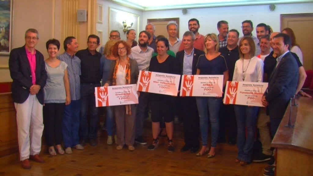 L'Ajuntament d'Amposta reparteix més de 4.000e en talons solidaris