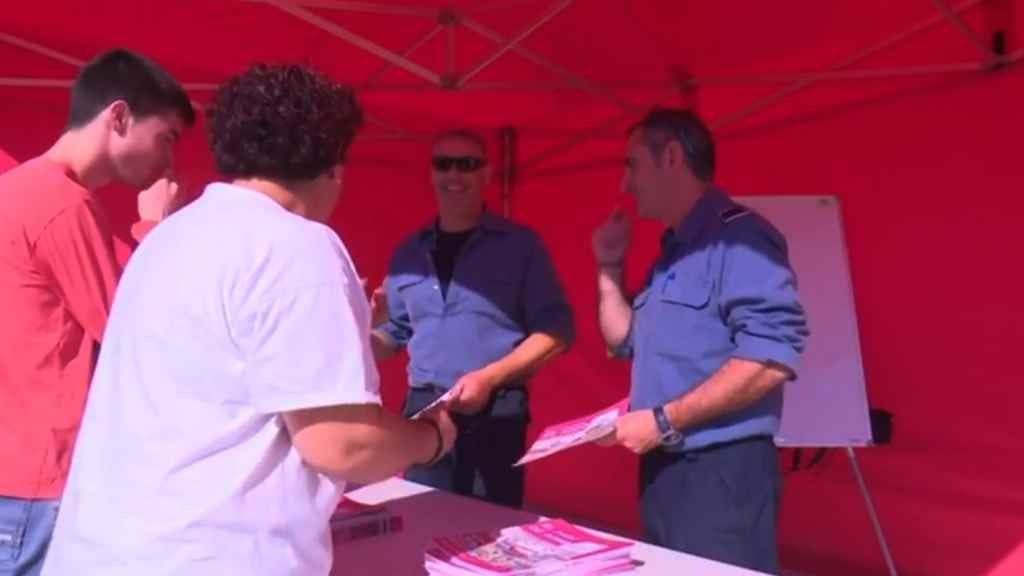 Els Bombers acompanyen a donar sang a Tortosa
