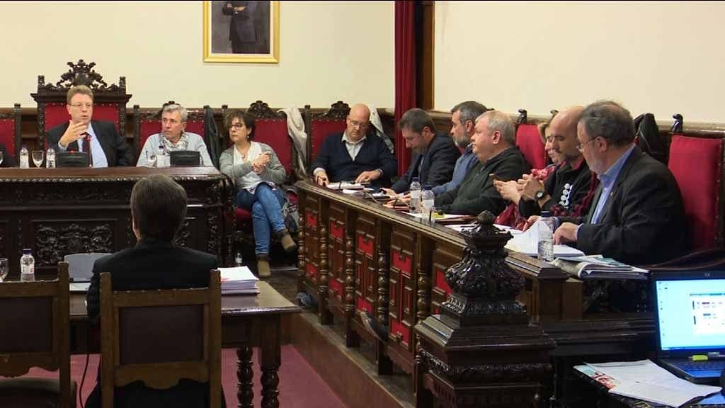 Tortosa s’adhereix al pacte nacional pel dret a decidir