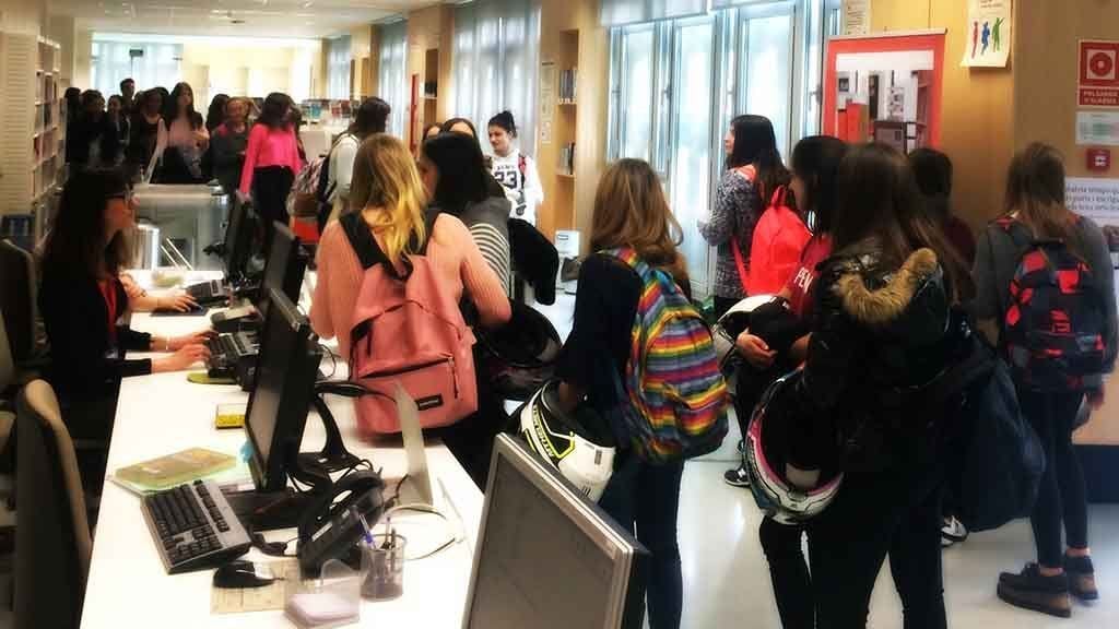 Visita dels estudiants del Crisòfol Despuig al Crai / Cedida