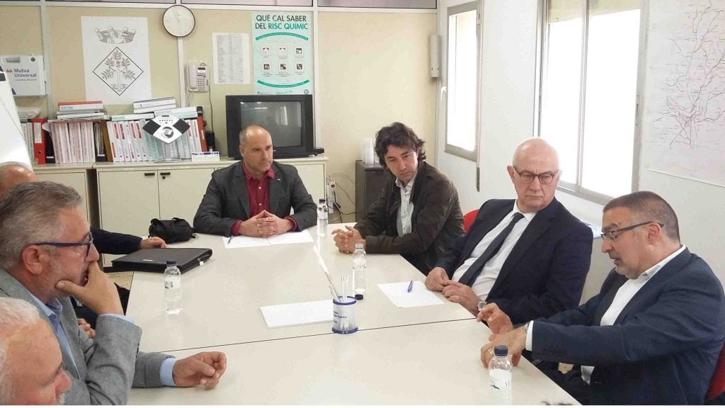 «Agraïm al president del Consell de Seguretat Nuclear que hagi constatat sobre el territori la deficiència d’algunes infraestructures per poder aplicar el PENTA» Reunió alcaldes Ribera d'Ebre i president del Consell de Seguretat Nuclear / Cedida