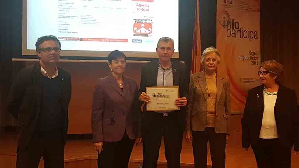 El primer tinent d'alcalde, Josep F. Monclús, ha estat l'encarregat de recollir la distinció / Cedida