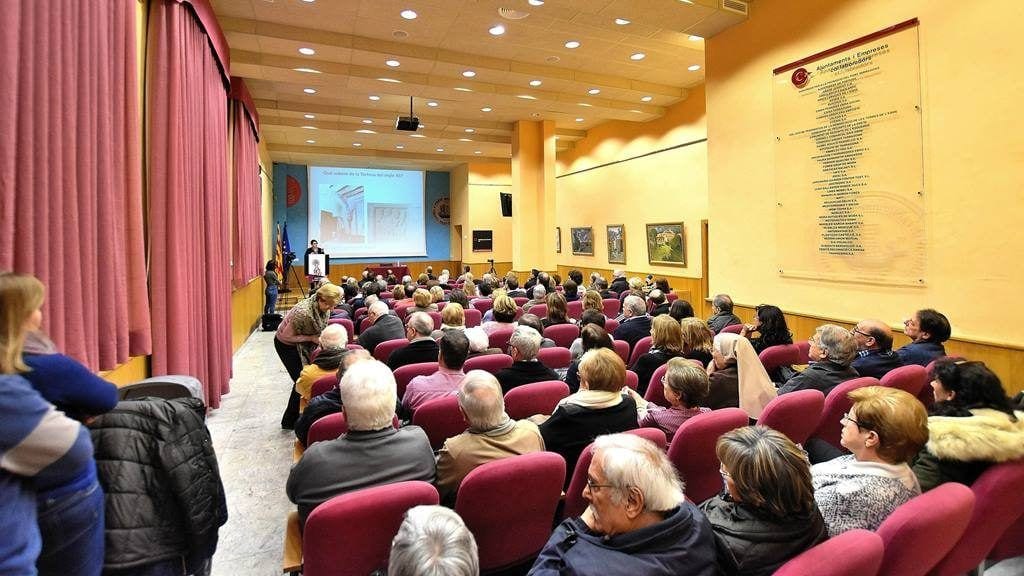 Imatge de la primera conferència de l'Arxiconfraria a la Cambra de Comerç / Cedida