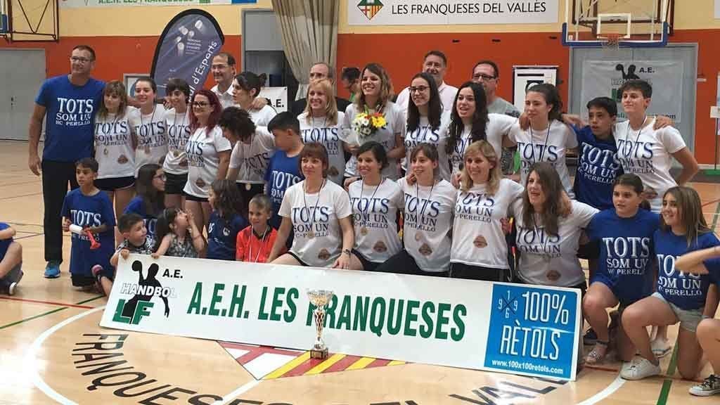 L'HC Perelló celebra l'ascens a Lliga Catalana / Cedida