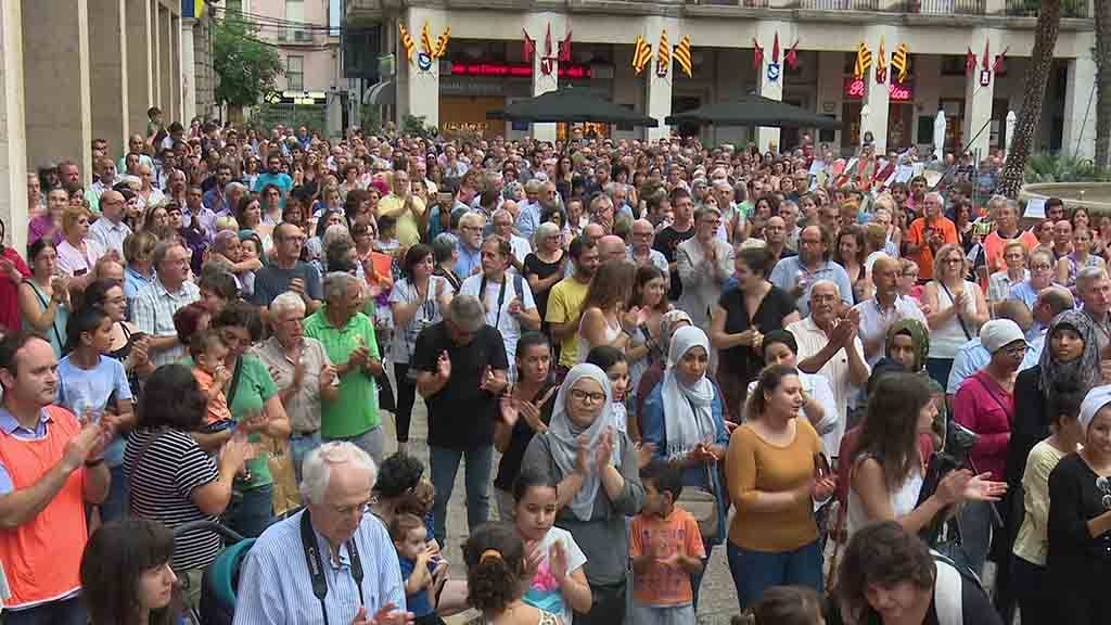 concentracio per la pau Tortosa 1.jpg