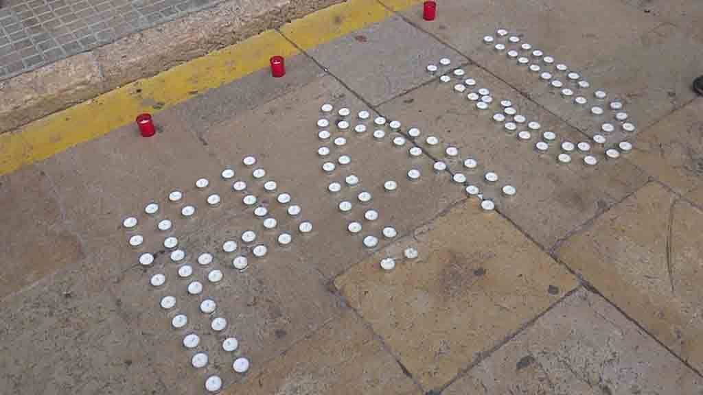 concentracio per la pau Tortosa 2.jpg