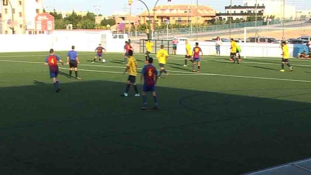 El Camarles pateix, però guanya el Batea 3-0