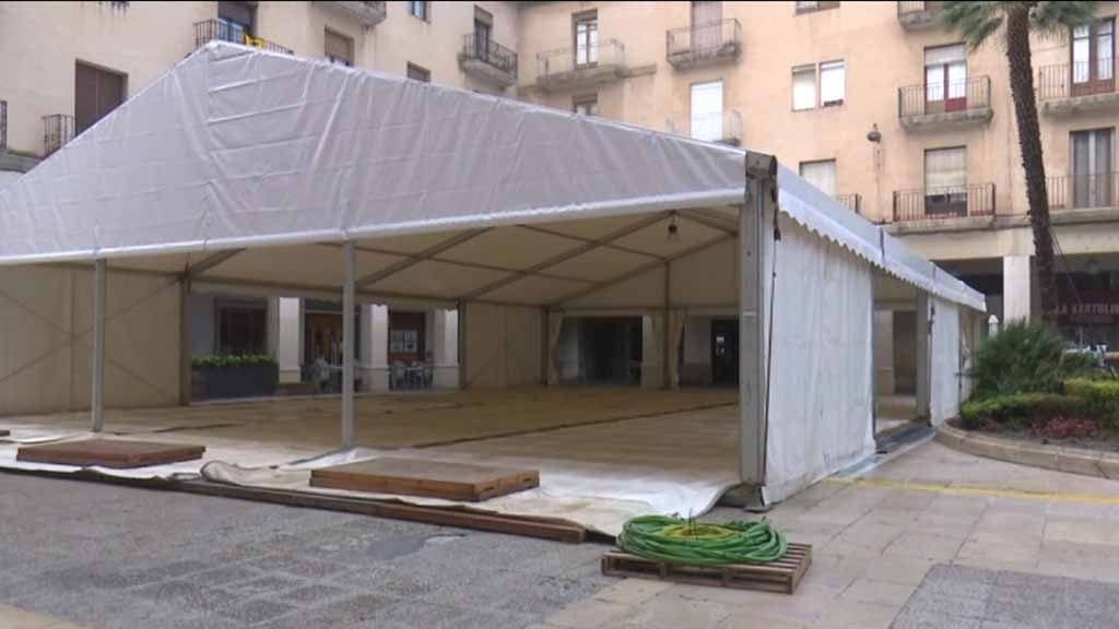 La pista de gel a Tortosa, principal eina de promoció comercial per Nadal
