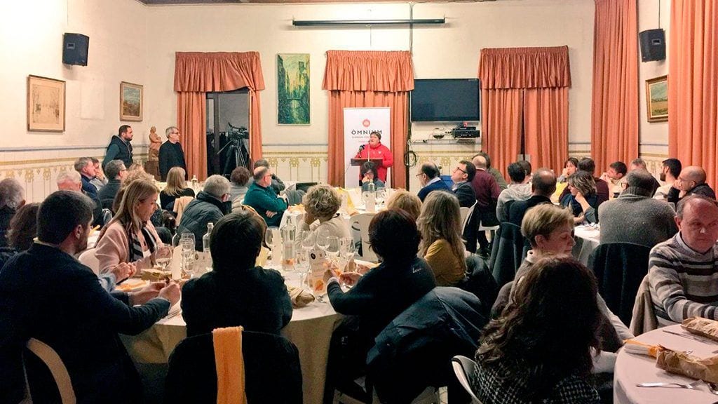 Òmnium i ANC ajunten el món polític independentista en un sopar solidari amb els presos