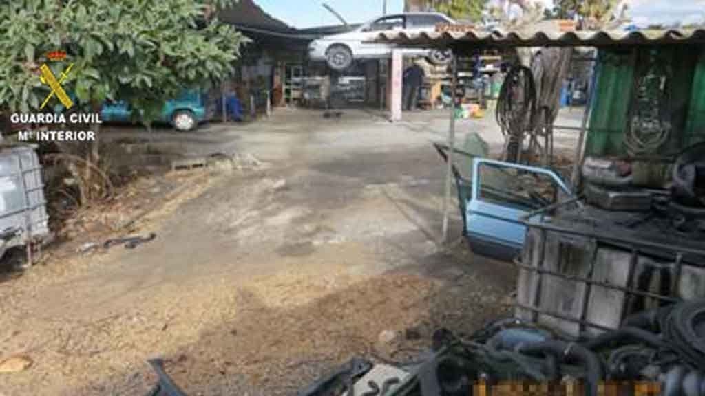 El taller clandestí es trobava a la 'Partida Mallades', al terme municipal d'Alcanar / Guàrdia Civil
