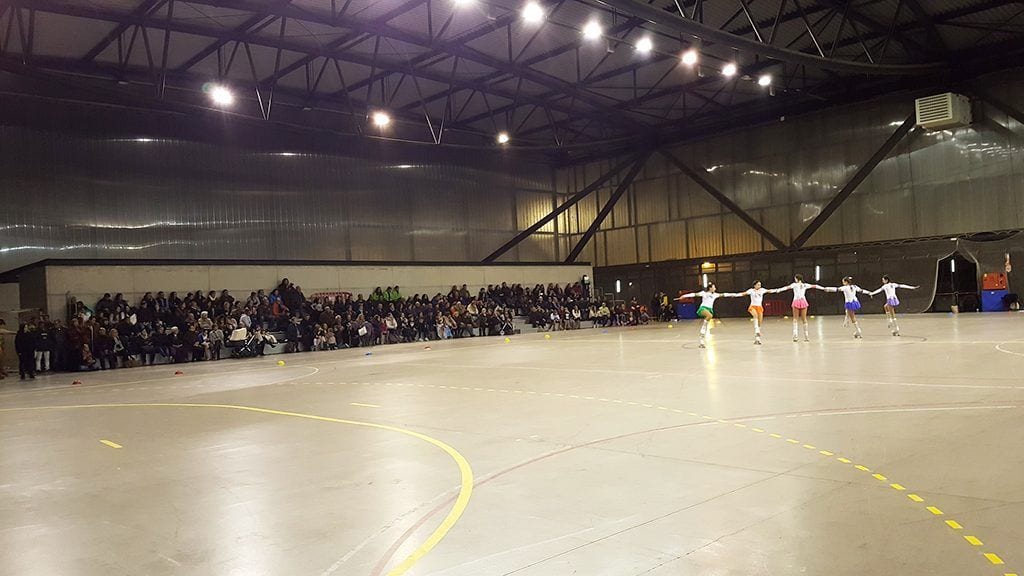El Baix Ebre celebra la primera jornada del campionat comarcal de patinatge artístic