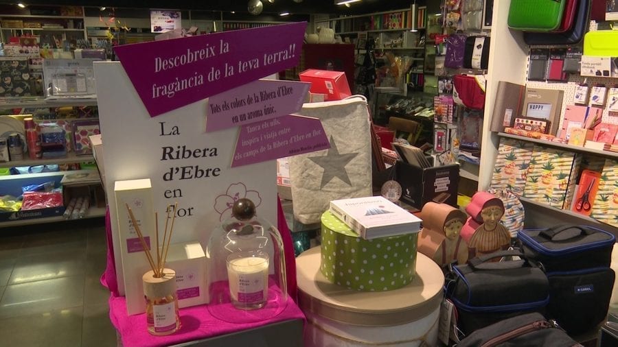 La Ribera d’Ebre en flor recreada en una aroma única per un empresari de Móra d’Ebre