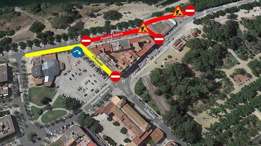 Canvi temporal de circulació al carrer Rosselló, per les obres d’urbanització de l’entorn de l’antic Club de Rem