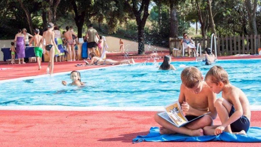 Móra d’Ebre s’incorpora aquest estiu al servei de bibliopiscina
