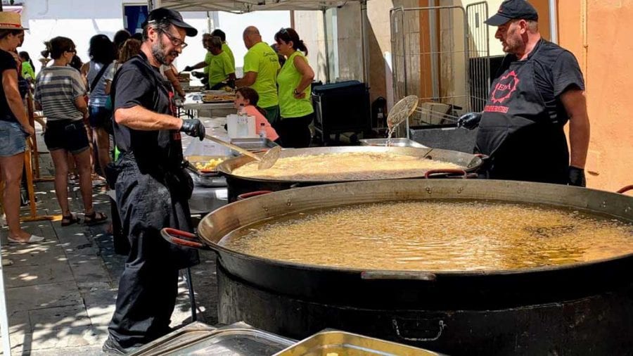 “La Gran Bravada!” de la Festa Major de Móra d’Ebre recull 600 euros per a Rebrotem!