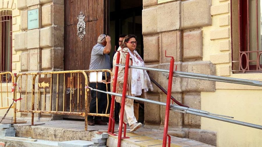 S’ajorna per indisposició del jutge la declaracions de la ramadera d’Alfara