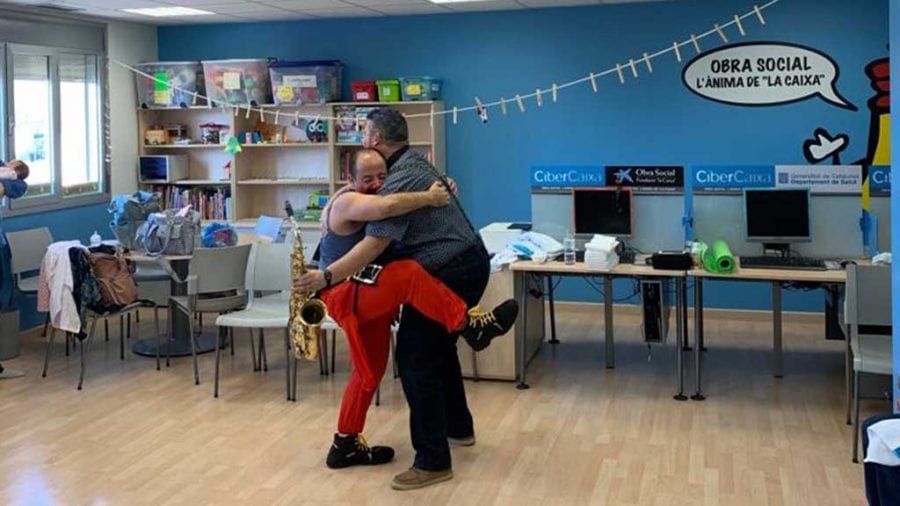Salut i Clowns arriben a l’Hospital de Tortosa, coincidint amb el Dia Mundial del Prematur