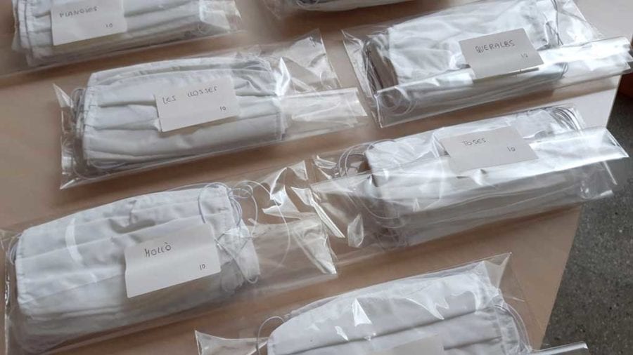 L’ACM lliura gratuïtament 115.000 mascaretes quirúrgiques, 6.000 mascaretes FPP2 i 200.000 guants de protecció als ajuntaments i ens locals de Catalunya
