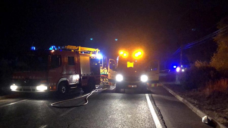 Un mort i un ferit greu en un xoc frontal de dos vehicles a la carretera de Roquetes als Reguers