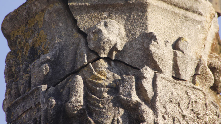 El Centre de Restauració de Béns Mobles de Catalunya restaura el capitell del segle XV de la Creu de Terme d’Ulldecona