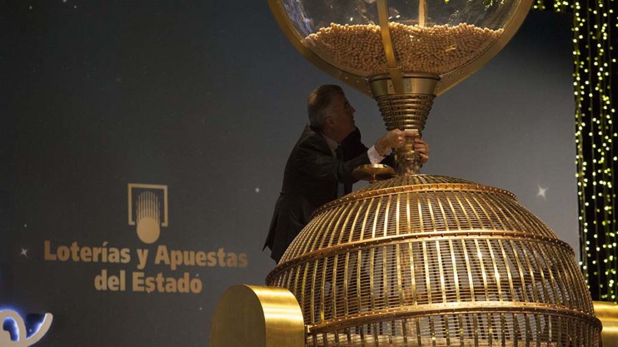 La grossa de Nadal, el 72897, reparteix 60 sèries a Reus i 1 dècim a Tarragona