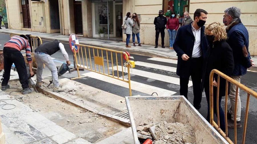 Tortosa intensifica la millora de la via pública amb la supressió d’una cinquantena de barreres arquitectòniques