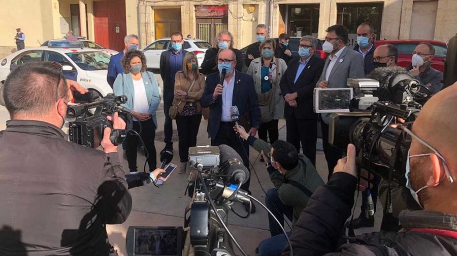 Es reprèn el judici a l’alcalde de Roquetes acusat de desobediència l’1-O