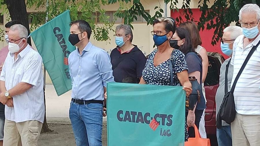 Marea Blanca es manifesta a Roquetes en defensa de l’Atenció Primària