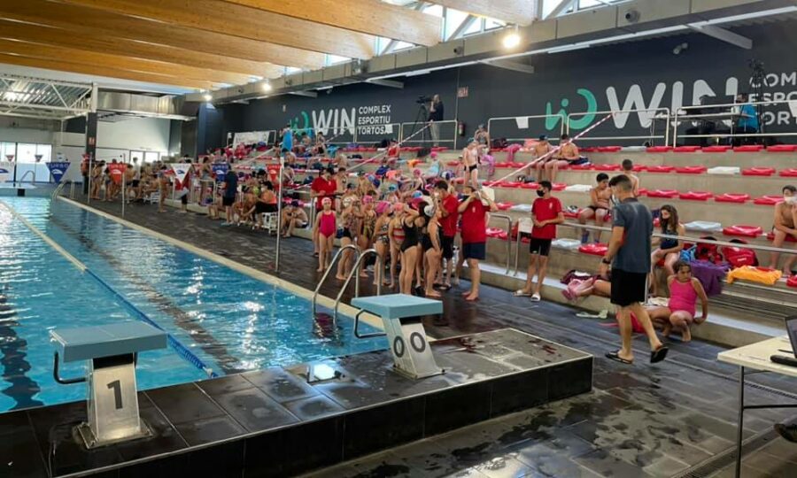 Comencen a Tortosa els jocs escolars de natació del Baix Ebre amb una jornada que es podrà seguir per streaming