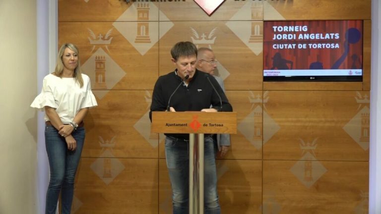 El CB Cantaires organitza el ‘Torneig Jordi Angelats Ciutat de Tortosa’