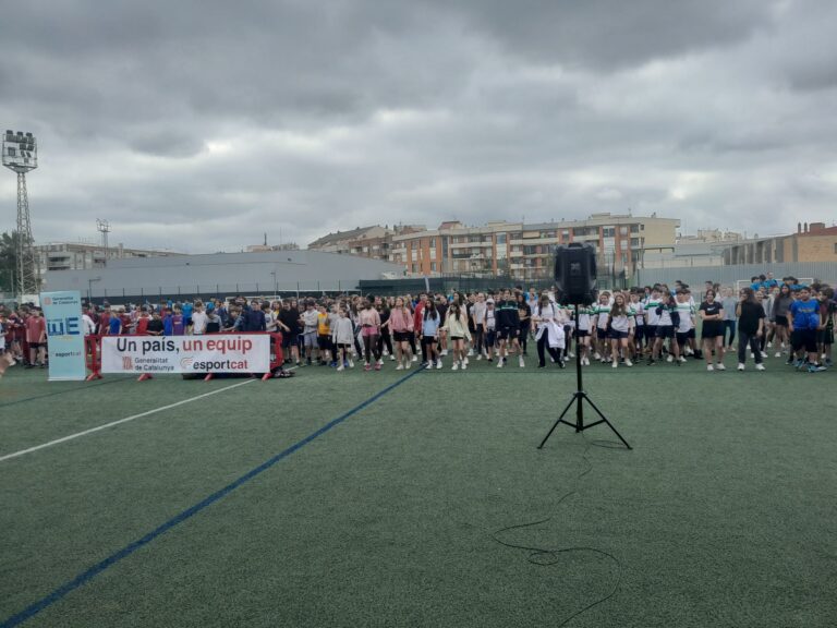 600 alumnes participen en la desena Diada Poliesportiva del Baix Ebre