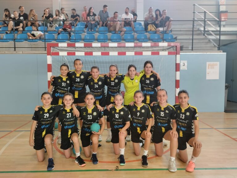 Els equips base femenins de l’Handbol Amposta triomfen en l’àmbit català
