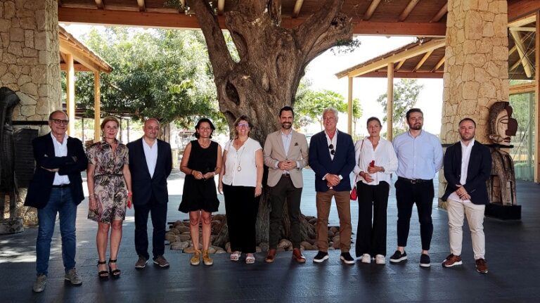 La FEHT es reuneix amb el conseller Torrent per compartir temes cabdals per al sector turístic de Tarragona