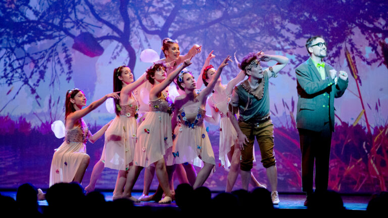 ‘L’ombra d’en Peter Pan’, la millor manera de celebrar els 20 anys de Dissabtes de Teatre de La xarxa a Ulldecona