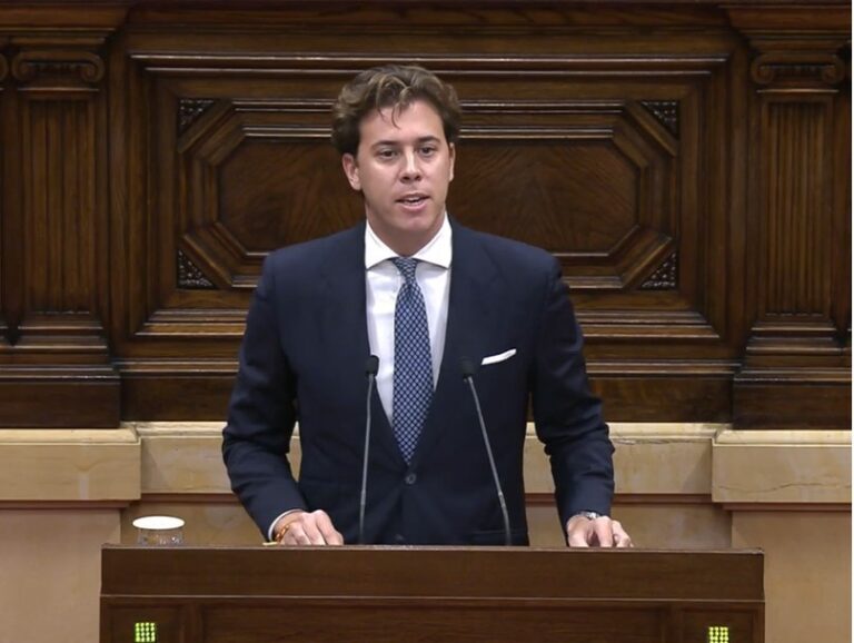 Vox i Cs vinculen el debat dels bous a la reacció contra Espanya i el PP lamenta l’afany de prohibició