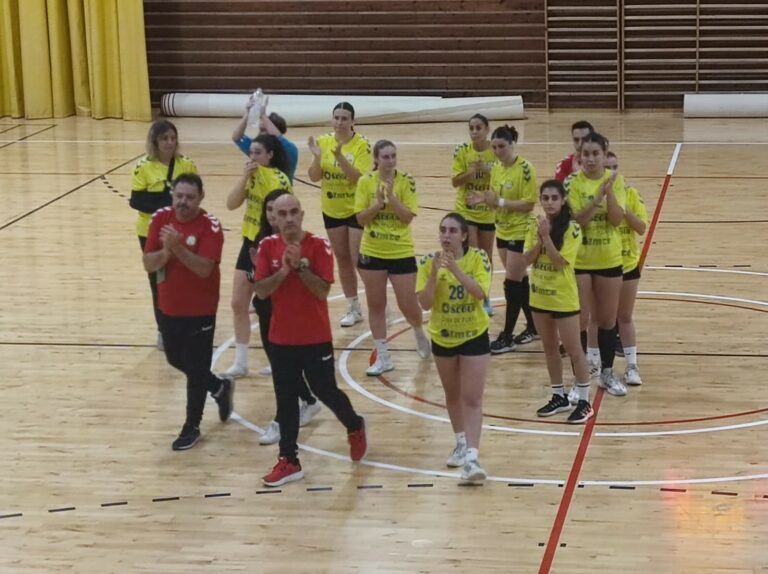 El CH Amposta es desfà del Martorell amb el pilot automàtic (37-14)