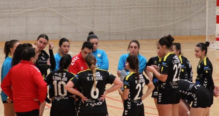 Sílvia Domingo garanteix el campionat d’hivern al CH Amposta a falta de deu segons