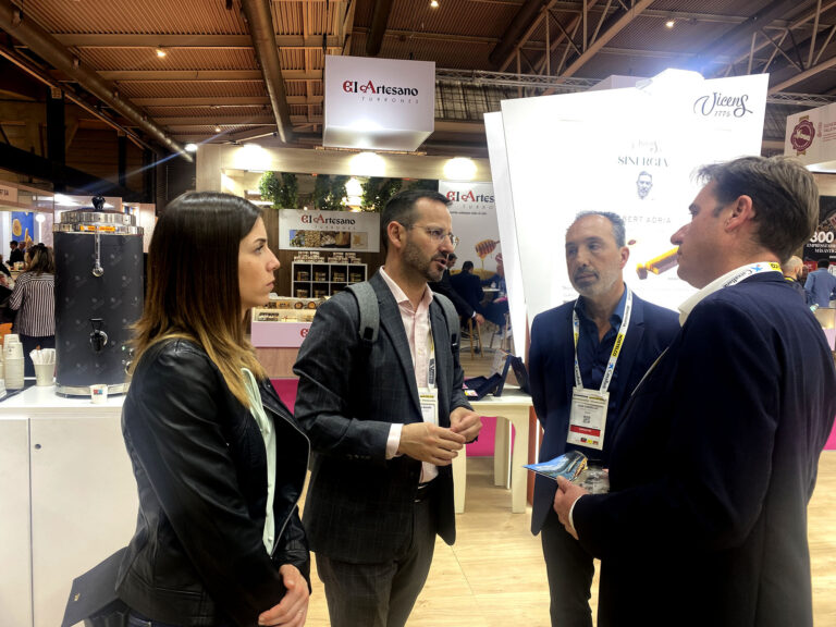 Móra d’Ebre acudeix a les fires Alimentaria i B-Travel per promocionar-se i establir contactes amb empreses