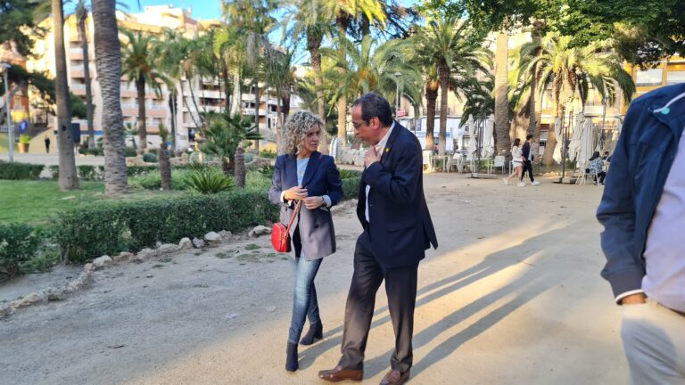 Josep Rull: «Deixeu-me fer una referència concreta a l’alcaldessa Meritxell Roigé…»