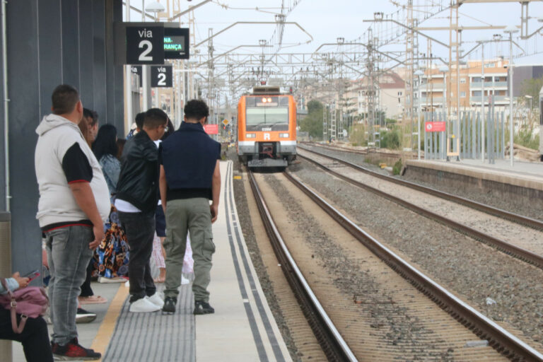 Un nou dimecres negre a regionals i rodalies