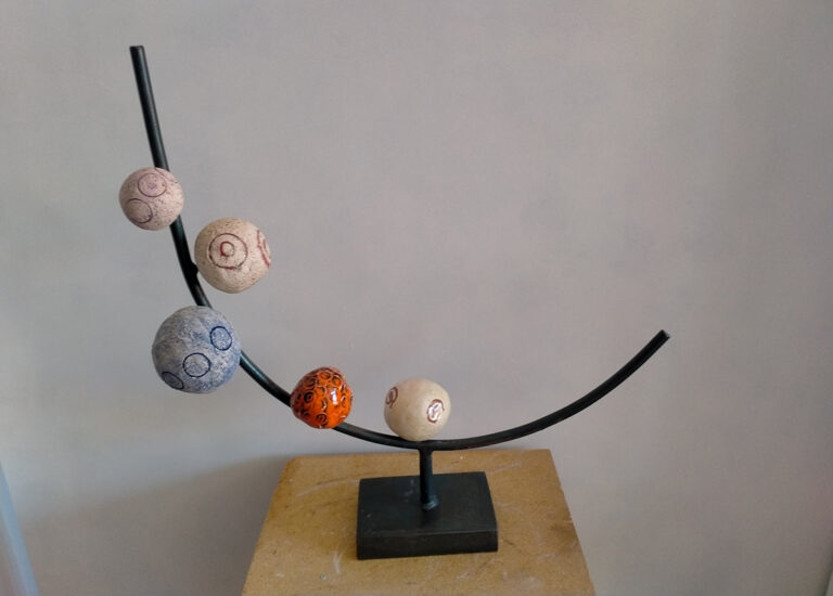 L’Escola d’Art i Cultura de la Diputació inaugura una exposició a Tortosa d’objectes ceràmics de l’artista Gemma Molero