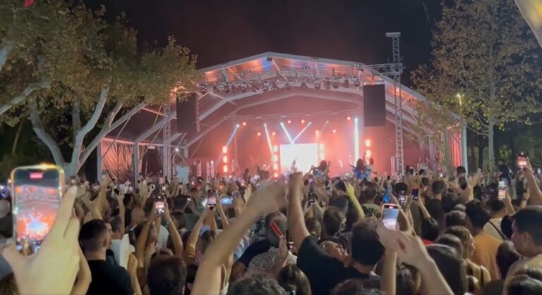 #Cinta2024: El concert de Figa Flawas aixeca passions (vídeos)