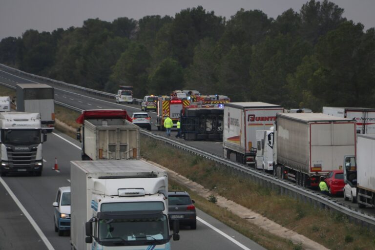 Amplien la denúncia al jutjat d’Amposta per la inseguretat de l’AP-7 després dels recents episodis d’accidents i talls