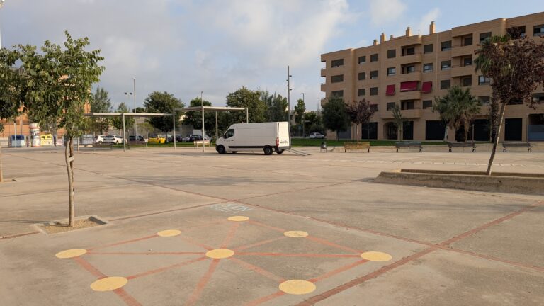 L’Ajuntament de Tortosa consultarà al veïnat de Ferreries per decidir la reforma de la plaça Francesc Macià