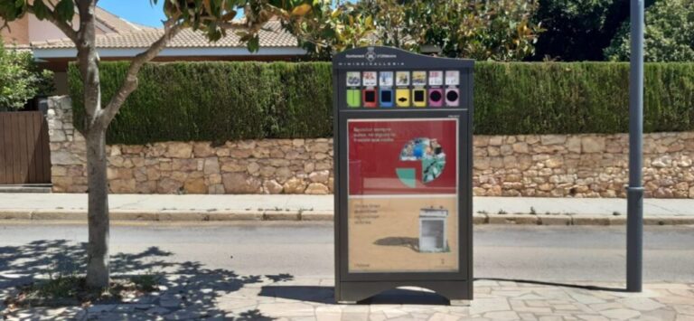 Les dues minideixalleries d’Ulldecona recullen 248 kg de residus domèstics de petites dimensions en mig any