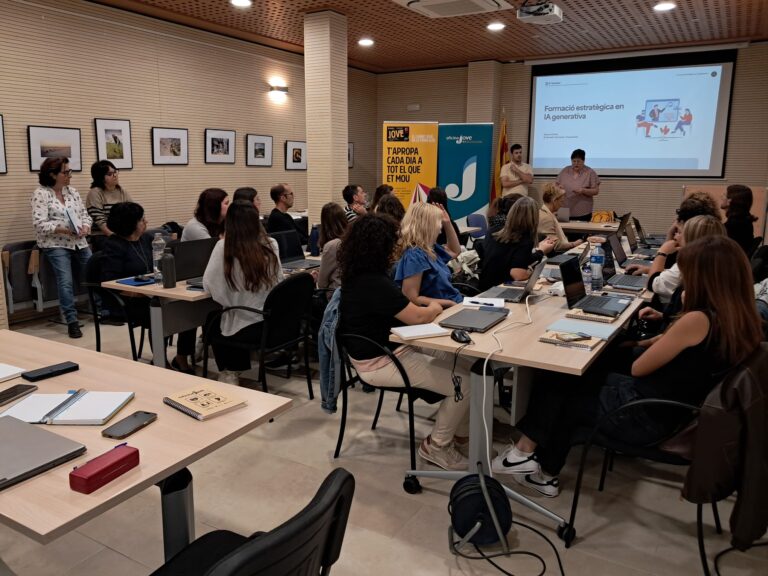 Una trentena d’agents socials, sanitaris i educatius participen en la 8a Jornada Professional de la Terra Alta
