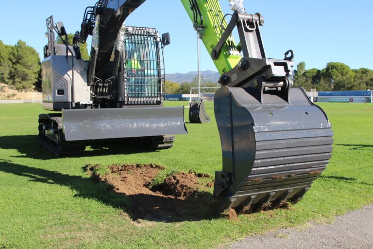 Roquetes inicia les obres de remodelació de l’Estadi Municipal